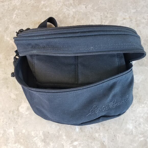 🎉HP🎉 Eddie Bauer Black Waist Pack / Fanny Pack - Picture 4 of 7